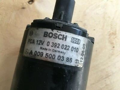 Bomba de refrigerante Mercedes-Benz C CL CLS E GL ML S SL AMG 0005000386 Foto 1 de 4