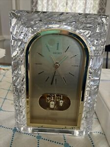 Vintage Seiko Quartz Lead Crystal Mantle Shelf Desk Clock Japan Ref QQZ127Sr ICE