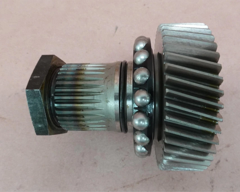 2009 - 2021 年哈雷戴维森铁杆 883 XL883N 输出齿轮驱动 — 第 1/4 张图片