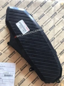 Cubierta de correa de distribución genuina No. Toyota Land Cruiser 7 11321-17010 1990-2006 fabricante de equipos originales - Imagen 1 de 6