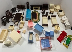 Lot of Vintage 1940's 50's Dollhouse Furniture ~ Renwal, Plasco, Ideal *Read* - Picture 1 of 24