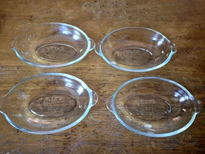 Vier passende PYREX by CORNING Glasschalen #328 - Bild 1 von 3