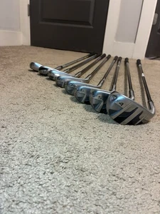 Cleveland Launcher XL Halo 4-Pitching Wedge Golf Iron Seniors Set Graphite RH - Picture 1 of 10