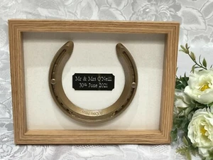 PERSONALISED SPARKLY GOLD HORSESHOE IN WOOD EFFECT OPEN BOX FRAME - Picture 1 of 10