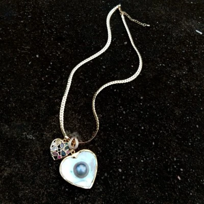 Collar de cadena enchapado en oro con colgante de perlas Mabe gris natural con dije de circonita cúbica Foto 1 de 4