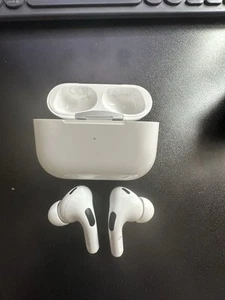 GENUINE Apple AirPods Pro (A3048) Wireless Headphones 2nd Generation USB-C - Zdjęcie 1 z 7
