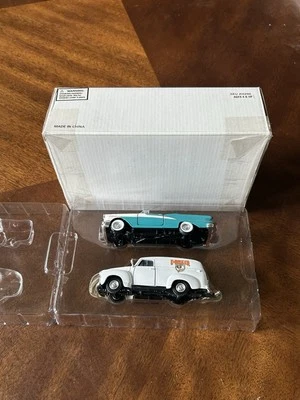 Road Champs 1955 Oldsmobile Starfire & 1954 Panel Van Diecast Pack Item H296 - Image 1 of 4
