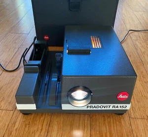 Leitz Pradovit RA 152 Slide Projector Autofocus Lens Colorplan CF 2.5/90 Cased - Picture 1 of 10