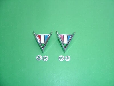 1964 CHEVROLET CHEVELLE & EL CAMINO FENDER EMBLEM-283-PAIR-NEW Foto 1 de 2