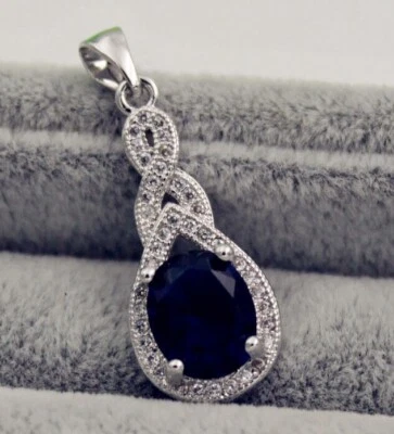 Bonito Nuevo Collar Colgante Oro Blanco 18K Relleno Ovalado Azul y Transparente Acento Circonita Foto 1 de 4