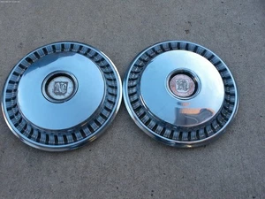 Wheel Cover Pair [ 2] 14"IN HubCap 36-slot Type Fits 76 CHEVY NOVA 00369009 Used - Picture 1 of 8