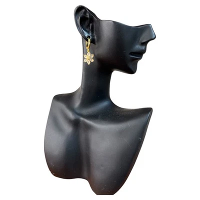 orecchini argento 925 anallergico dorato cerchio con fiore rosa  - regalo donna - Immagine 1 di 3