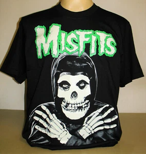 Misfits Skull Logo Glow Punk Rock Band T-Shirt Size S M L XL 2XL 3XL XXL XXXL - Picture 1 of 2