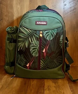 Picnic Arkmiido Backpack Green NEW WITH TAGS - Picture 1 of 4