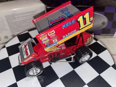 Greg Hodnett Action 2000 Sprint Car Xtreme Vasser Chevrolet 1:24 Diecast /4500 - Image 1 of 4