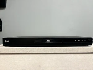 LG BD630 Blu-Ray Player - Picture 1 of 5