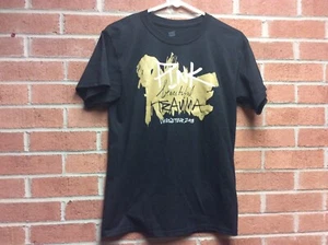 PINK Beautiful Trauma World Tour (2018) RARE!!!  VOLUNTEER Concert T-shirt Small - Picture 1 of 2