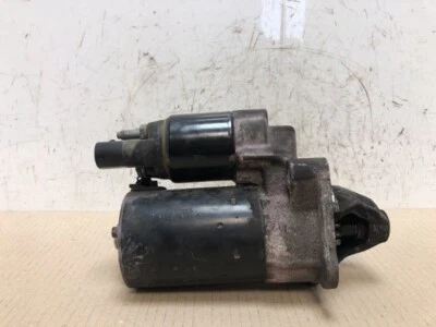 MOTOR DE ARRANQUE Volkswagen Passat (3B3) Sedán 2.0 20V (ALT (Euro 4)) 2004 0001107427 Foto 1 de 4