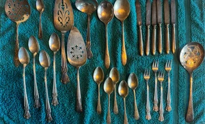 Lote de 27 piezas de cubiertos de plata utensilios tenedor cuchillos cuchara arte artesanía carillón de viento - Imagen 1 de 14