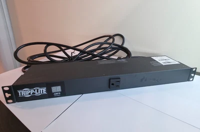 Unidad de distribución de energía por cable TrippLite PDUMH15 medido 1U 120V - 15A - 15 ft Foto 1 de 4