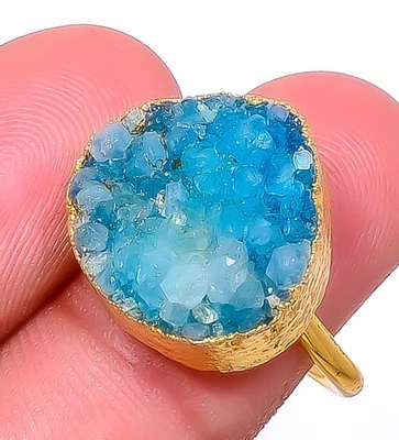 Anel de latão folheado a ouro eletroformado preto quartzo drusa tamanho ajustável (R25) - Imagem 1 de 4