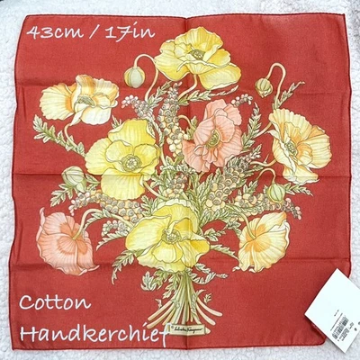 COMO NUEVO con etiqueta sin usar Salvatore Ferragamo pañuelo algodón 43 cm 17 pulgadas flor de amapola Foto 1 de 4