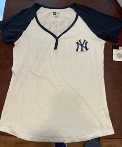 Yankees New Era Tee White Navy V Neck New York Yankees New W Tag Women’s Large - Picture 1 of 5