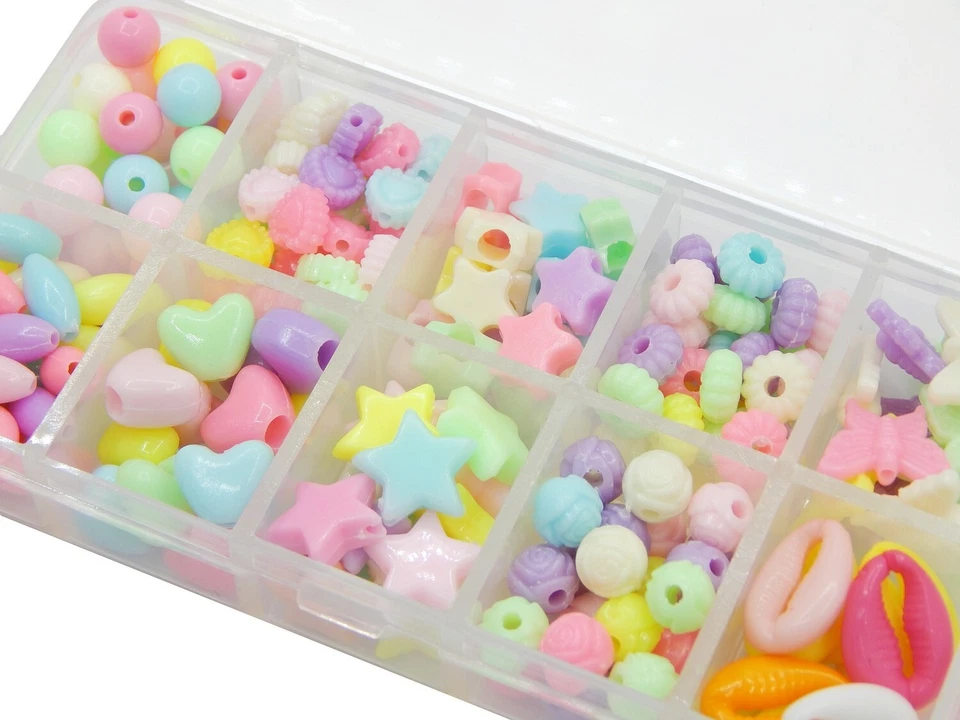 200stk Kunststoffperlen Bunt Acryl Perlen Herz Stern Kugel Plastik Perlenbox B60 - Bild 1 von 4