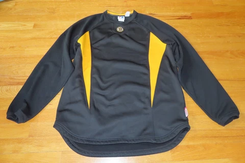 Majestic BOSTON BRUINS Therma Base (MED) Warm-Up Long Sleeve Jersey Cover