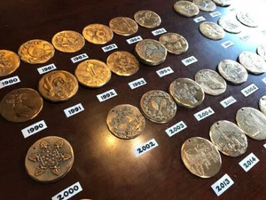 Vintage Wendell August Bronze Christmas Ornament Annual 1980-2018, Specials - Picture 1 of 17