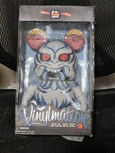 Disney Vinylmation Parks Yeti Figure Limited Edition 2006 - Picture 1 of 5