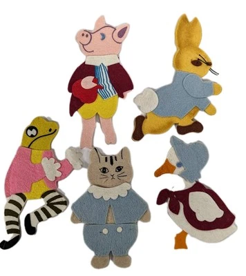Lote de recortes de tablero de fieltro vintage de rimas infantiles Peter Rabbit  Foto 1 de 3