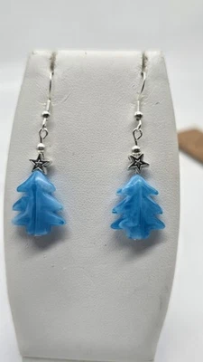  Murano Glass Christmas Tree w Stamped 925 wire Dangle Earrings. Style # 6 - Image 1 of 4