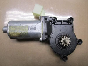0130821760 Remote Control Motor Front Left for Volvo S60 - Picture 1 of 2