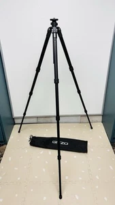 Gitzo GT-2540 Mountaineer 6X Carbon Fiber Tripod - Series 2 - Picture 1 of 18