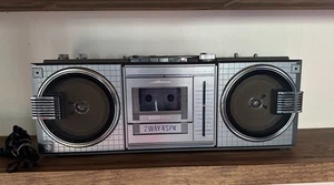 JVC RC-660JW Boombox Stereo Cassette Recorder AM/FM/SW Radio Portable Works - Picture 1 of 8