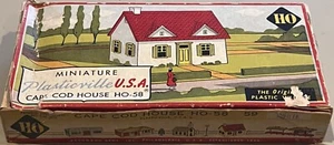 Vintage Bachmann Plasticville HO-58 Cape Cod House Kit - New in Original Box - Picture 1 of 2