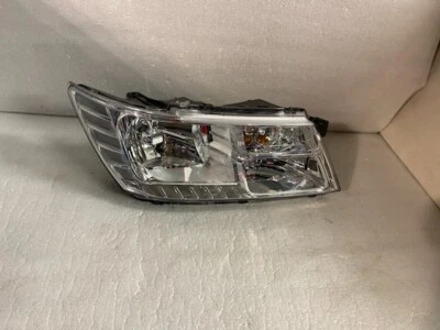 Faro derecho Dodge Journey 2009-2020 pasajero con reflector transparente 05067788 OE Foto 1 de 4