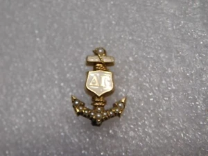 Vintage 10k Gold Delta Gamma Sorority Pin Badge w/Seed Pearls - Picture 1 of 5