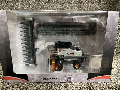 1/64 2023 SpecCast Gleaner S98 100 Year Anniversary Centennial CHASE UNIT!! NEW! - Image 1 of 4