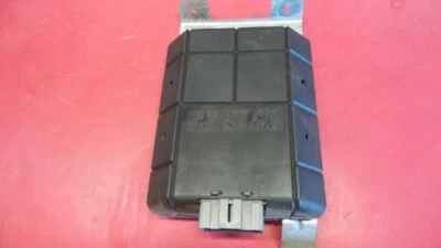 Центральная панель модуля ABS заднего колеса подходит для пикапа 94-97 DODGE 1500 348388 - Изображение 1 из 4