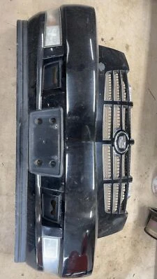 07 CADILLAC ESCALADE Front Bumper Black Raven 41u Dents Paint Issues - Изображение 1 из 4