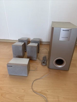 Panasonic 5.1 Lautsprecher System - Bild 1 von 4