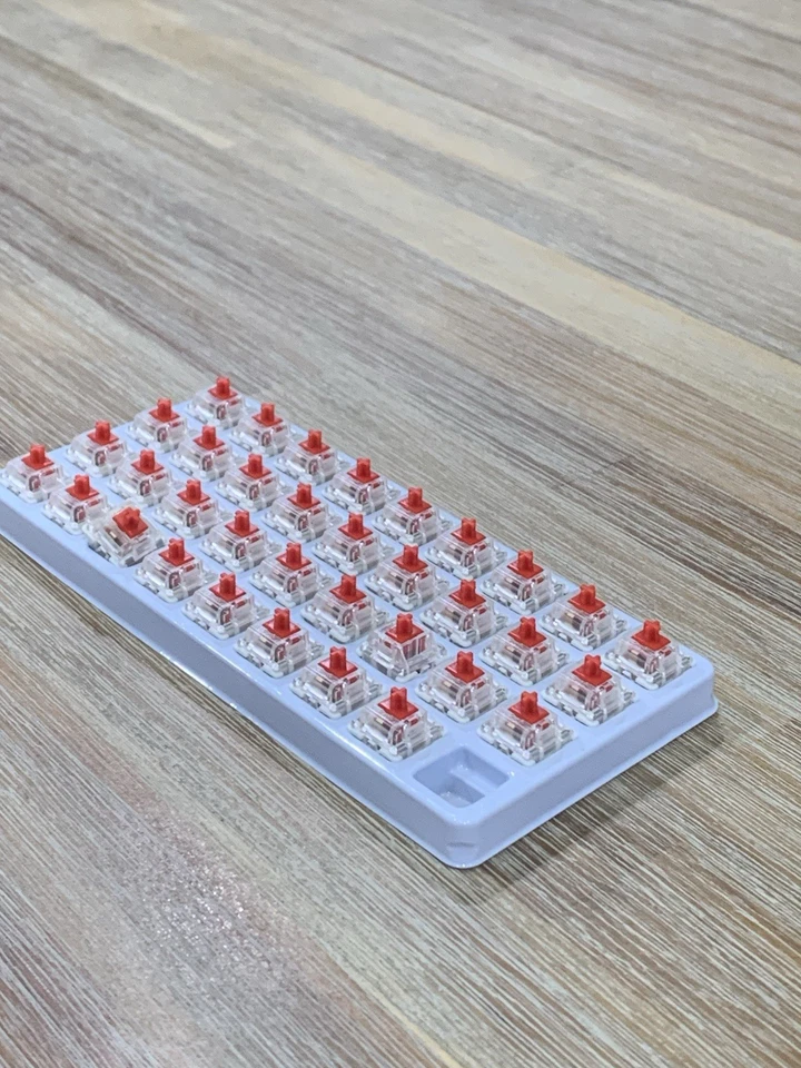 Gateros G Pro Switch (60 PCs Red) - Image 1 of 4