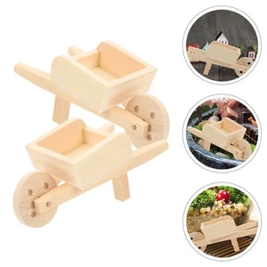  2 Stück Miniatur Holz Wagen Puppenhaus Zubehör Schubkarre Deko Tischplatte - Bild 1 von 12