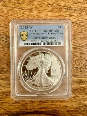 2025-W $1 Silver Eagle US Army Privy 250 aniversario PR69DCAM PCGS escudo dorado Foto 1 de 3