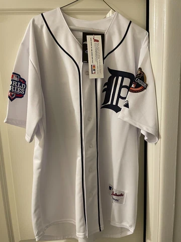 Miguel Cabrera Detroit Tigers Jersey Size 52 Majestic Triple Crown WS Patch NWT Cover