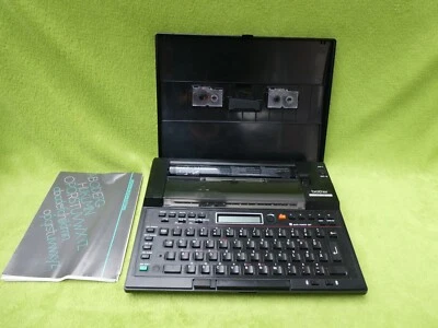 Brother EP-22 Brother Elektronic Drucker-Reiseschreibmaschine - Bild 1 von 4