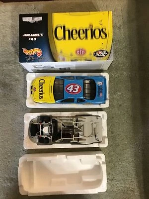 2000 Hot Wheels Crews Choice JOHN ANDRETTI #43 Cheerios Petty escala 1/24 fundido - Imagem 1 de 4