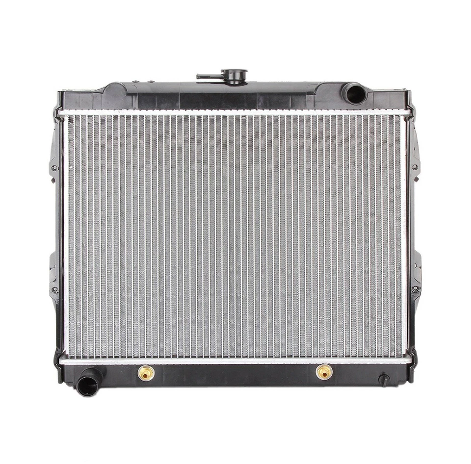 Radiador L4 2.4L 2WD A/T (945) compatível com 1984 1995 Toyota Pickup 2WD - Imagem 1 de 1